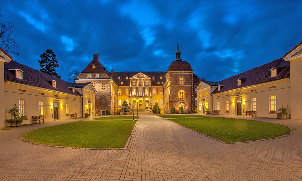 Graf Landsberg-Velen: Aus Schlosshotel wird wird Seminarhaus