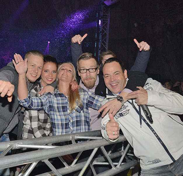 HÖNNE-ZEITUNG verlost 10 Eintrittskarten für Après Ski Party in Balver Höhle