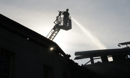 Großbrand ist nach 2-tägigem Einsatz für die Balver Feuerwehr jetzt Geschichte