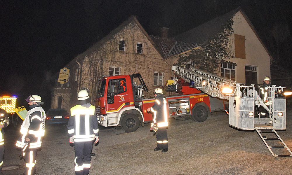 Schreinerei-Chef Preuß-König Zollt Balver Feuerwehr Dickes Lob – HÖNNE ...