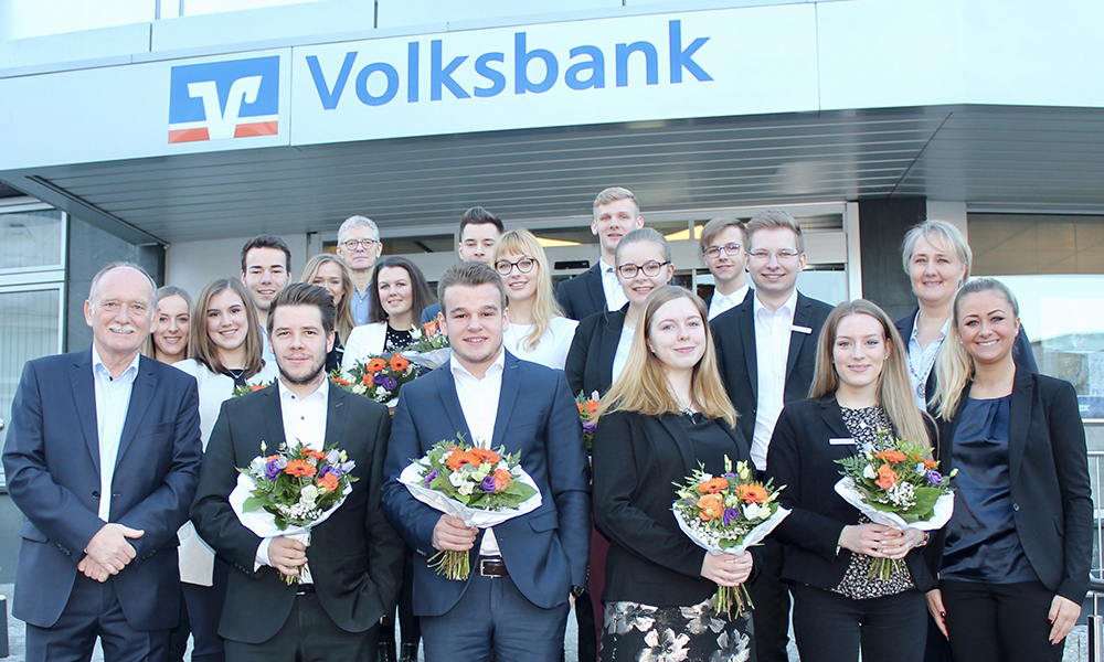 Volksbank: Garbecker Marius Vielhaber neuer Bankkaufmann