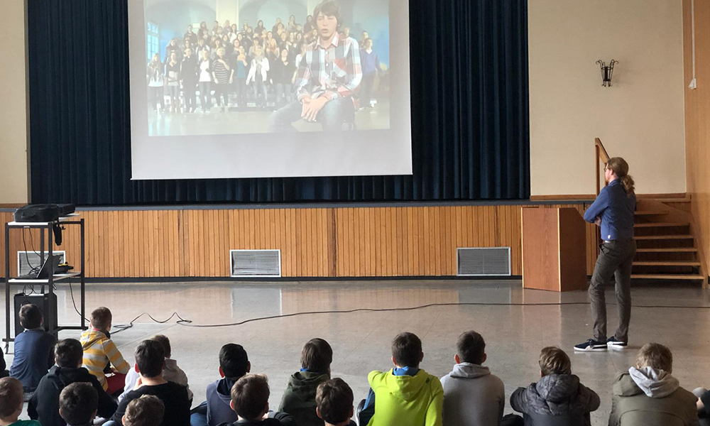 NOVUM: Männerchor 1874 Balve und Realschule heben Kinder- und Jugendchor aus der Taufe