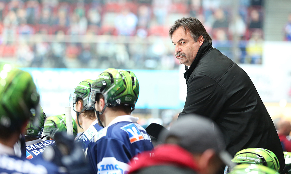 Eisbären Berlin tragen Hoffnungen der Roosters zu Grabe