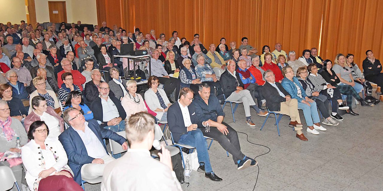 Rückenleiden: Mehr als 350 Besucher total begeistert über Info-Veranstaltung