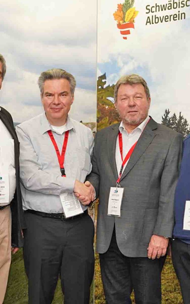 Aloys Steppuhn Ehrenpräsident der Europäischen Wandervereinigung EWV