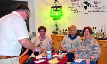 Weinhaus Schmitz lädt zur offenen Weinprobe ein