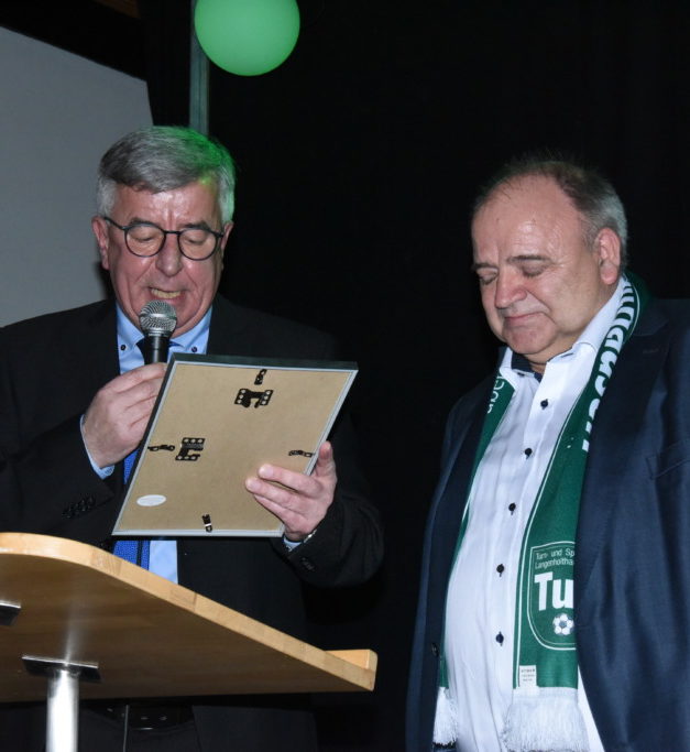 NACHLESE: Auszeichnung des TuS-Vorsitzenden in Farbe
