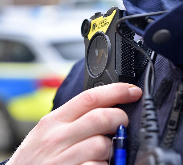 Polizei geht mit Bodycam auf Streife