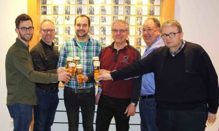 Warsteiner weiterhin am Hahn – Eisborner Schützen verlängern Vertrag