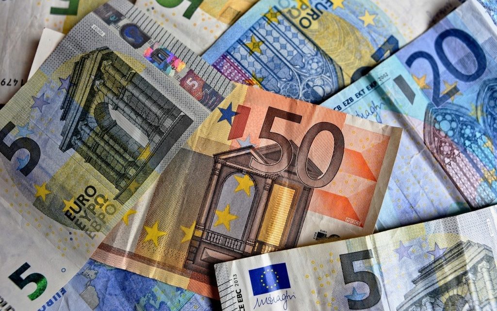BALVE: Hohe Steuereinbußen: CDU- und UWG-Fraktion-Chefs plädieren für Haushaltssperre