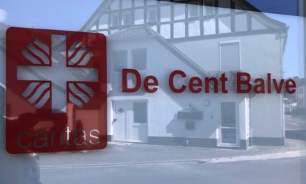 Rotary-Club Menden erfreut Balver Caritas mit großzügiger Spende für De-Cent-Laden