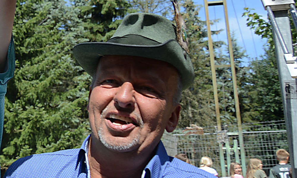 28 ROLAND HÖNNEZEITUNG Aktuelle Nachrichten aus Balve, Neuenrade