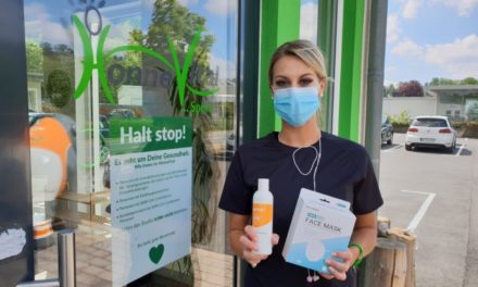 Nachbarschaftshilfe: Schutzmasken und Desinfektionsmittel im HönneVital erhältlich