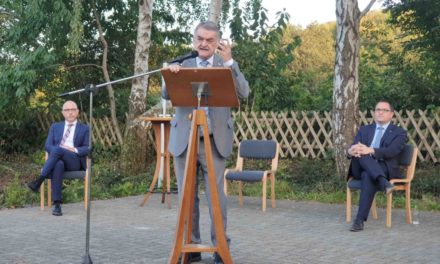 NRW-Innenminister hat offenes Ohr für heimische Polizei- und Rettungskräfte