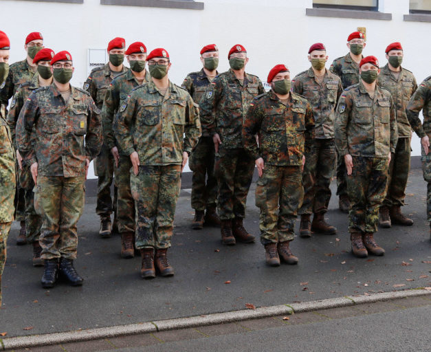 Wachwechsel im MK: Bundeswehr zieht infizierte Soldaten ab