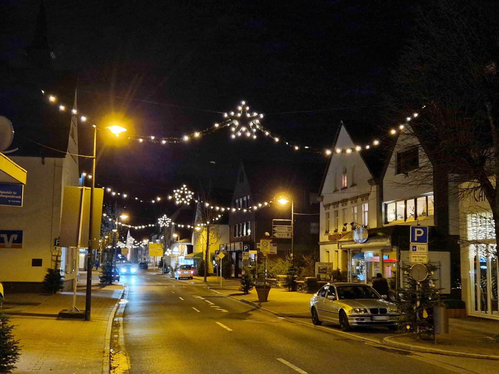 Weihnachtsbeleuchtung bleibt bis nach dem Frost HÖNNEZEITUNG