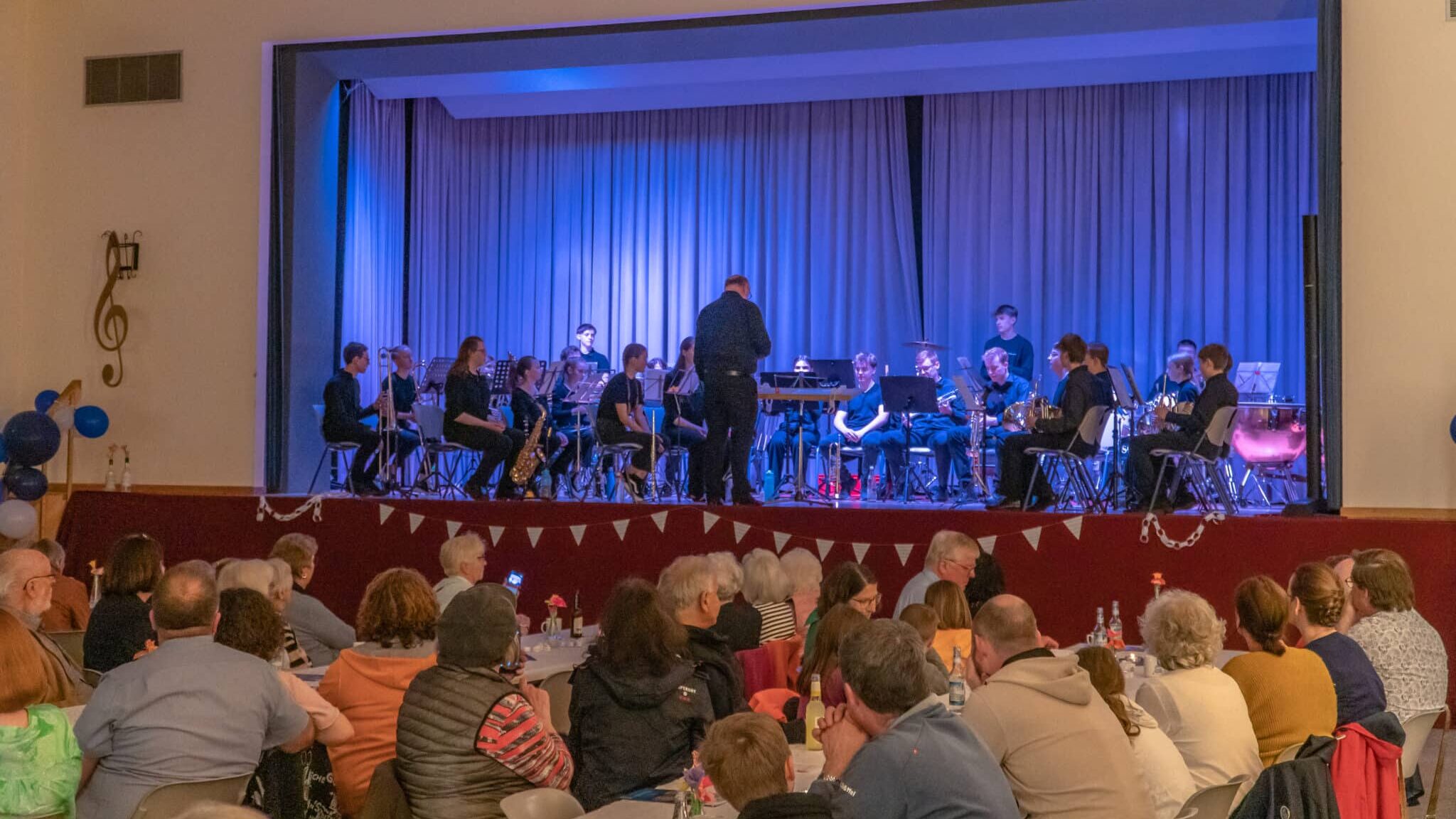 balver-nachwuchsmusiker-starten-kraftvoll-in-den-fr-hling-h-nne