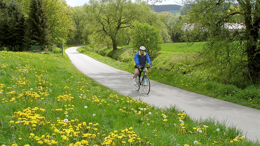 Ab Samstag darf der Golddorf-Sorpe-Radweg benutzt werden