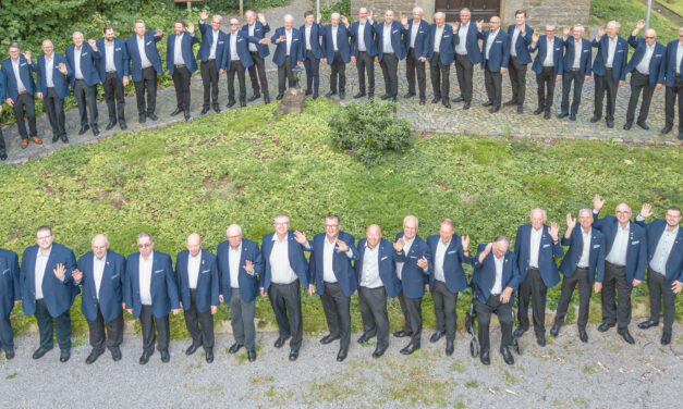 Mit neuen Sängern und neuem Outfit zum „Meisterlichen Chorkonzert“