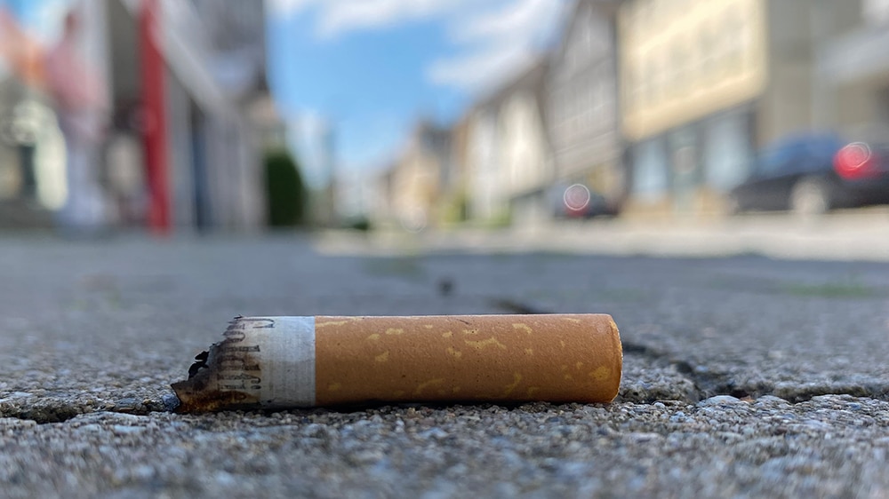 Zigarettenkippen – pures Gift für die Umwelt