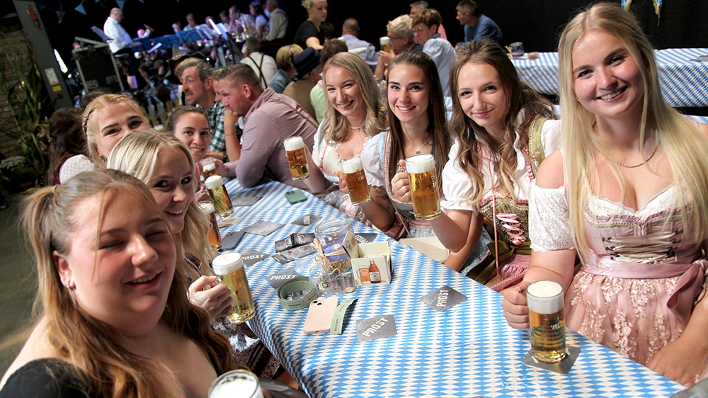 Mordsgaudi beim Oktoberfest in der Schmiede