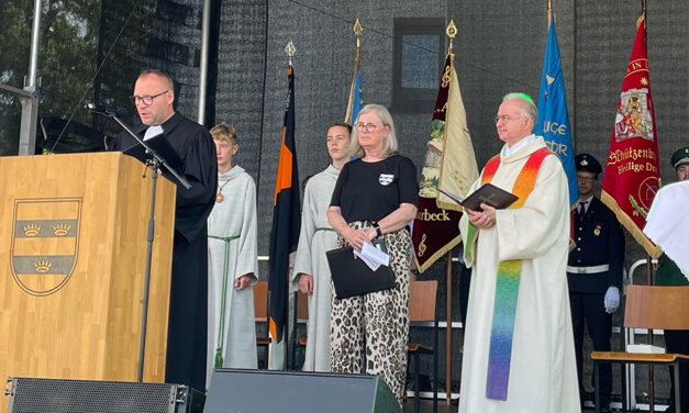 Ökumenischer Gottesdienst bei Kaiserwetter