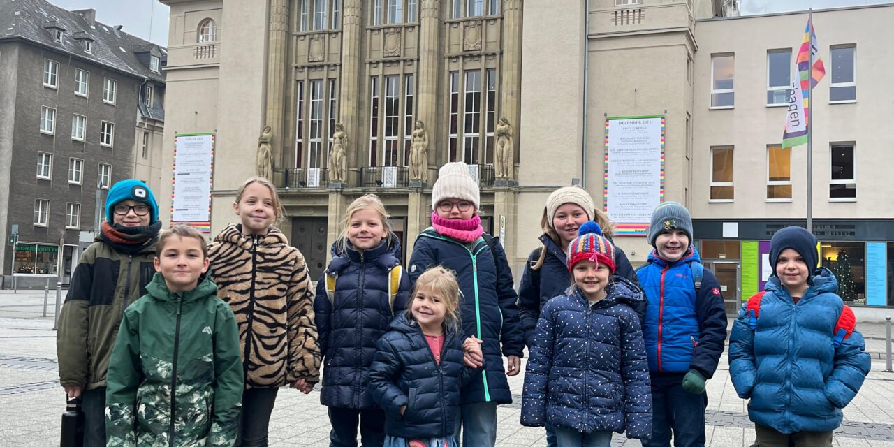 Melodinis besuchten Stadttheater in Hagen