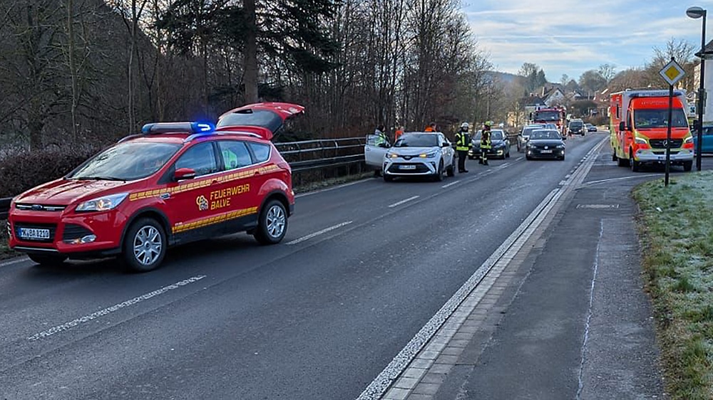 Drei Leichtverletzte bei Unfall in der Helle