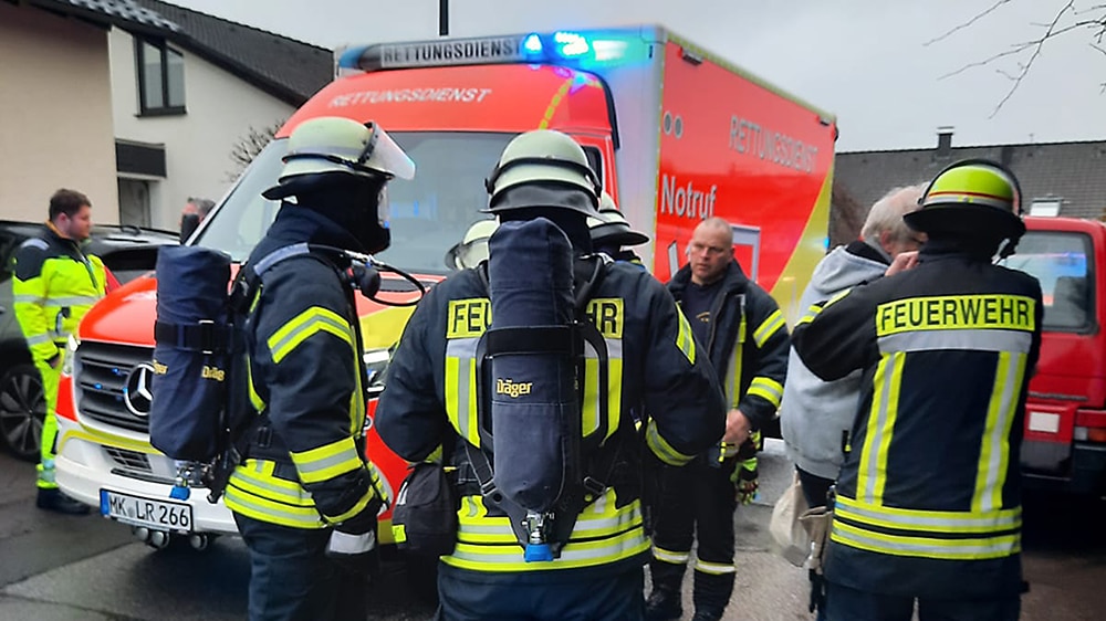 First Responder finden bewusstlose Person im Haus