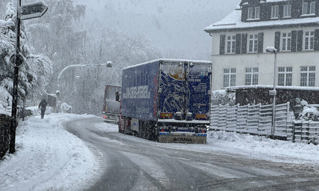 Verkehrschaos an den Steigungen im Stadtgebiet