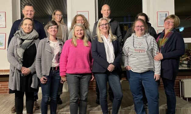 Neuer Vorstand beim Förderverein der Grundschule Garbeck