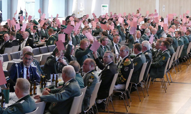 Wolfram Schmitz als Bundesgeschäftsführer verabschiedet