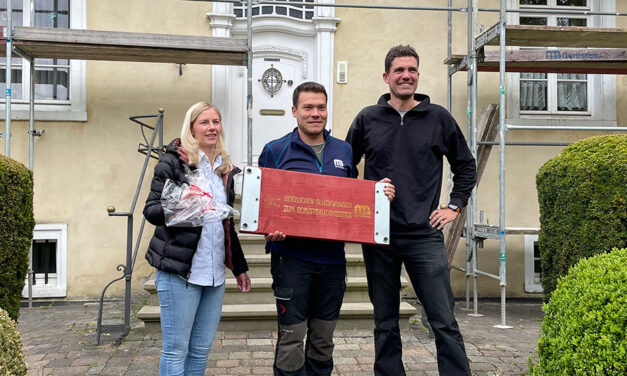 MB Gerüstbau gratuliert Maximilian Schwabbauer zur Meisterprüfung