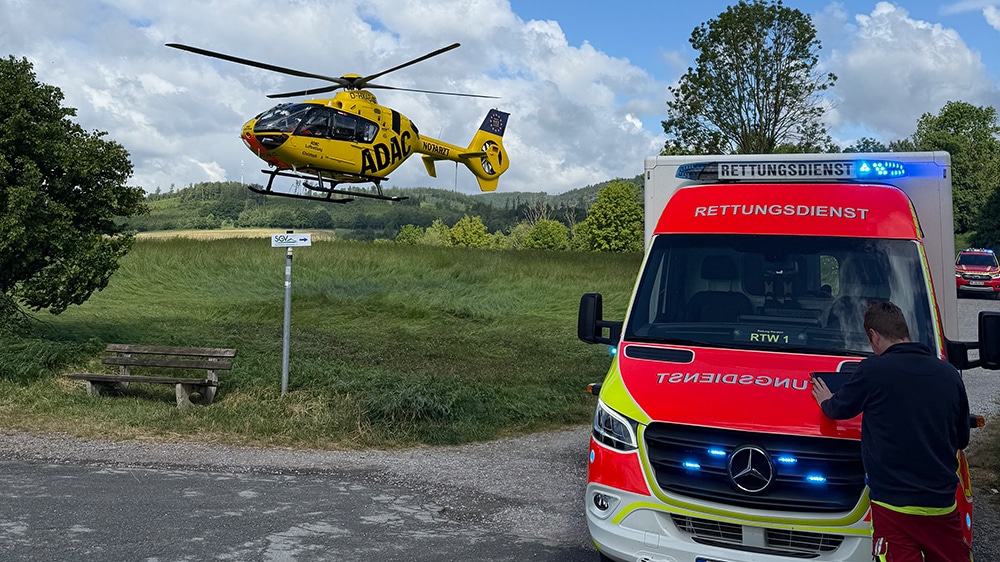 Hubschrauber landet wegen medizinischem Notfall