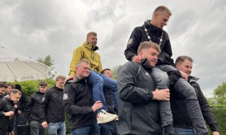 Max Bartsch schießt den Vogel in LA ab