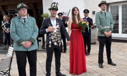 Dennis und Laura Loyen regieren in Eisborn