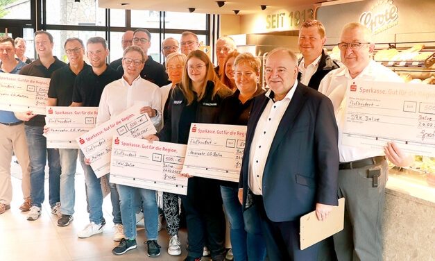 Goldbäckerei spendet 112 Cent von der Feuerkruste