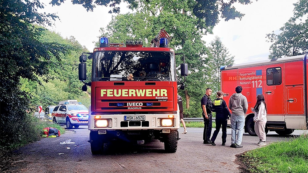 Motorradfahrer bei Alleinunfall verletzt