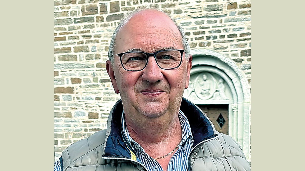 Idee von Wolfgang Möller spiegelt sich in Balver Schaufenstern wieder