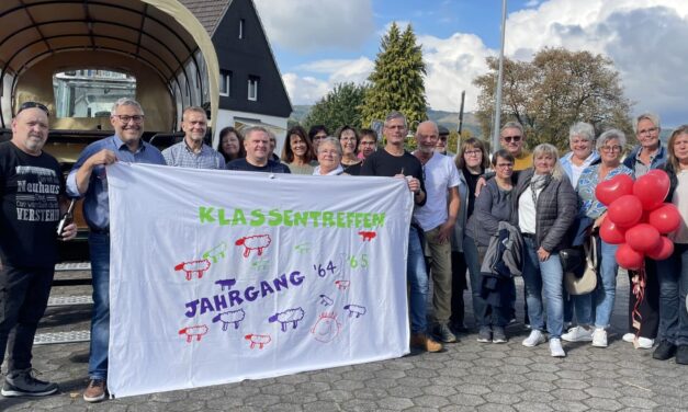 51 Jahre später: Garbecker Grundschuljahrgang 1964/65 feiert Wiedersehen