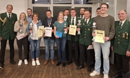 Garbecker Schützenverein ehrt Engagement und Talent