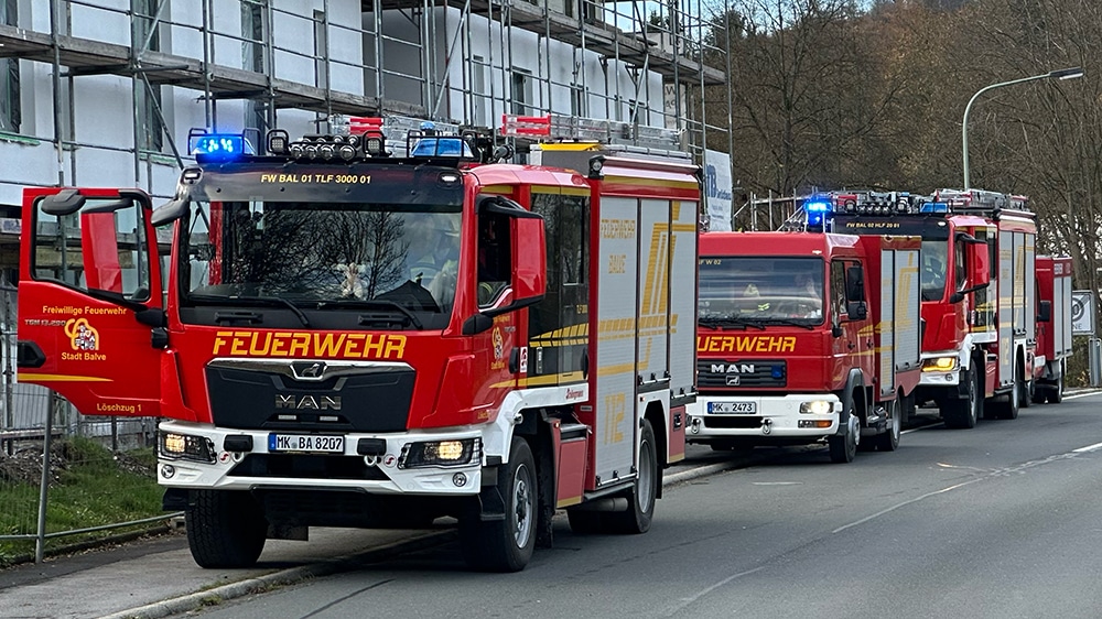 Rauch setzt Feuerwehr in Trab