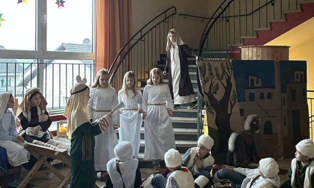 Krippenspiel in Affeln – Viertklässler laden zur Familienmesse ein