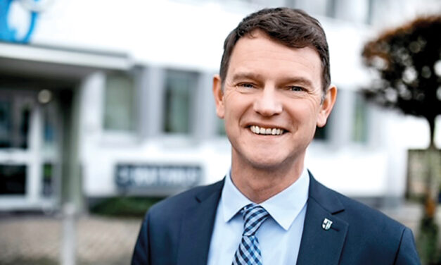 Bürgermeister spricht über Energieanlagen