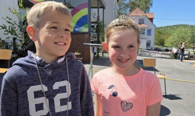 Beckumer bejubeln ihr Kinderkönigspaar