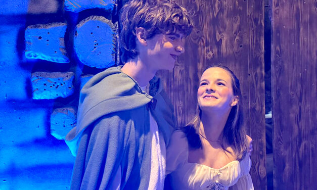 4 x 2 Karten für „Robin Hood Junior“