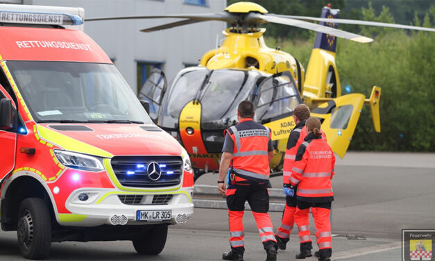 Hubschrauber landet nach Betriebsunfall